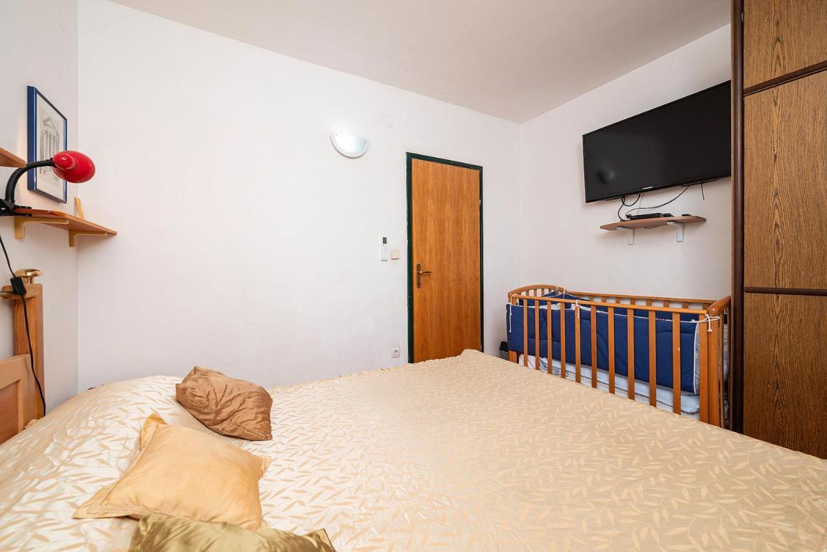 Big Swimming Pool Apartment Monvidal Pula Extérieur photo
